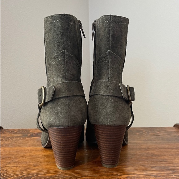 Lucky Brand MAJOKO- Olive Colored Suede Ankle Booties - Picture 3 of 6